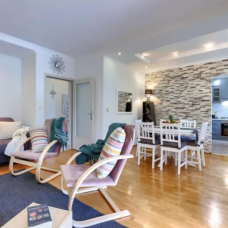 Tea By Interhome Murine